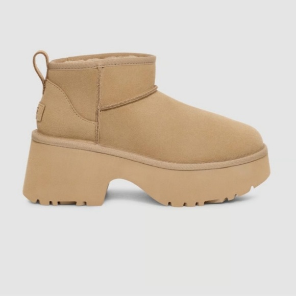 New Ugg Mini New Height Tan Platform Ankle Boots - Picture 1 of 7